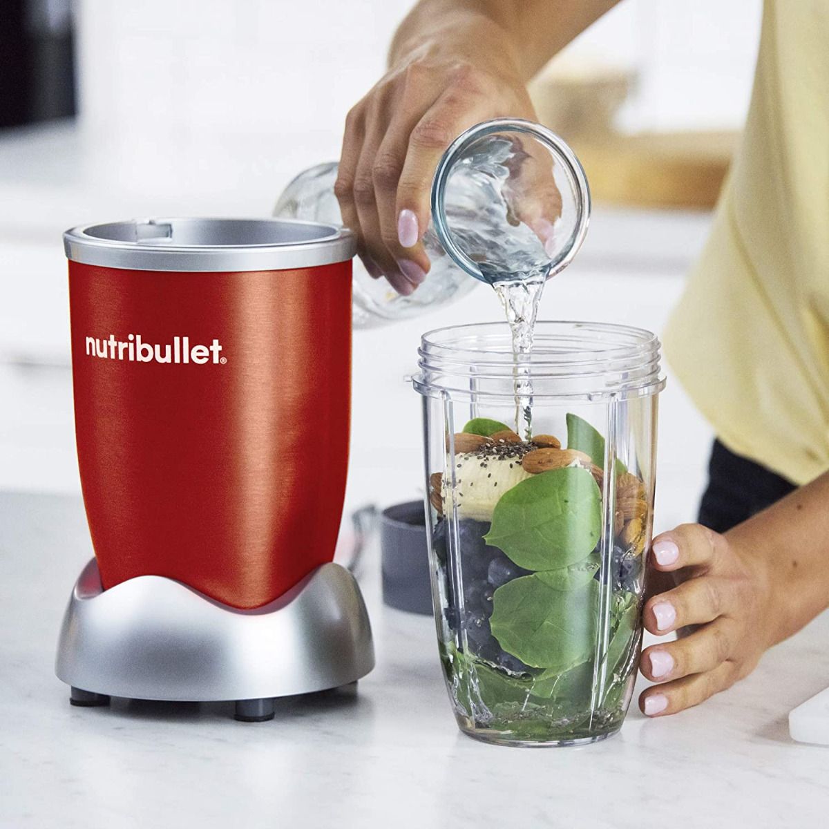 NutriBullet - 12-Piece High-Speed Blender 600W Red